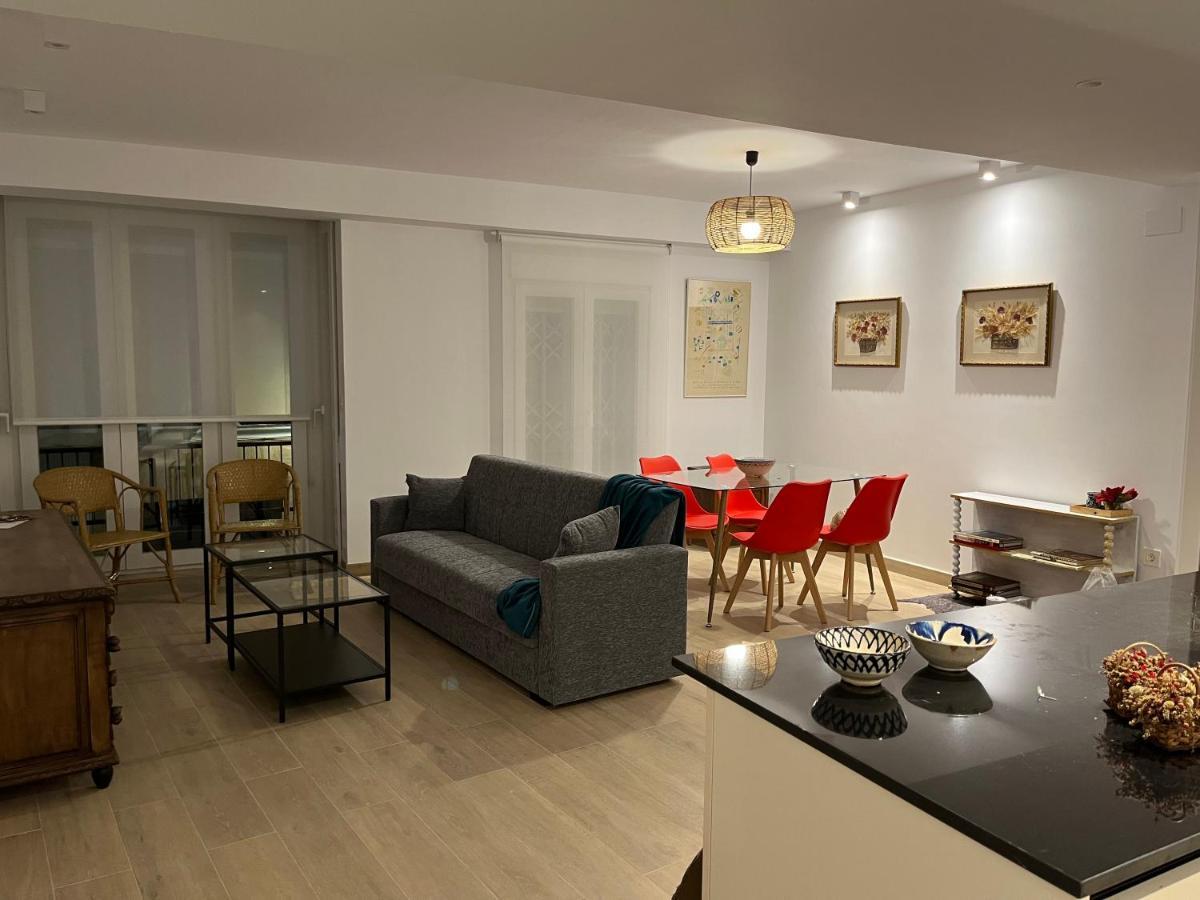Precioso Apartamento Con Patio グラナダ エクステリア 写真