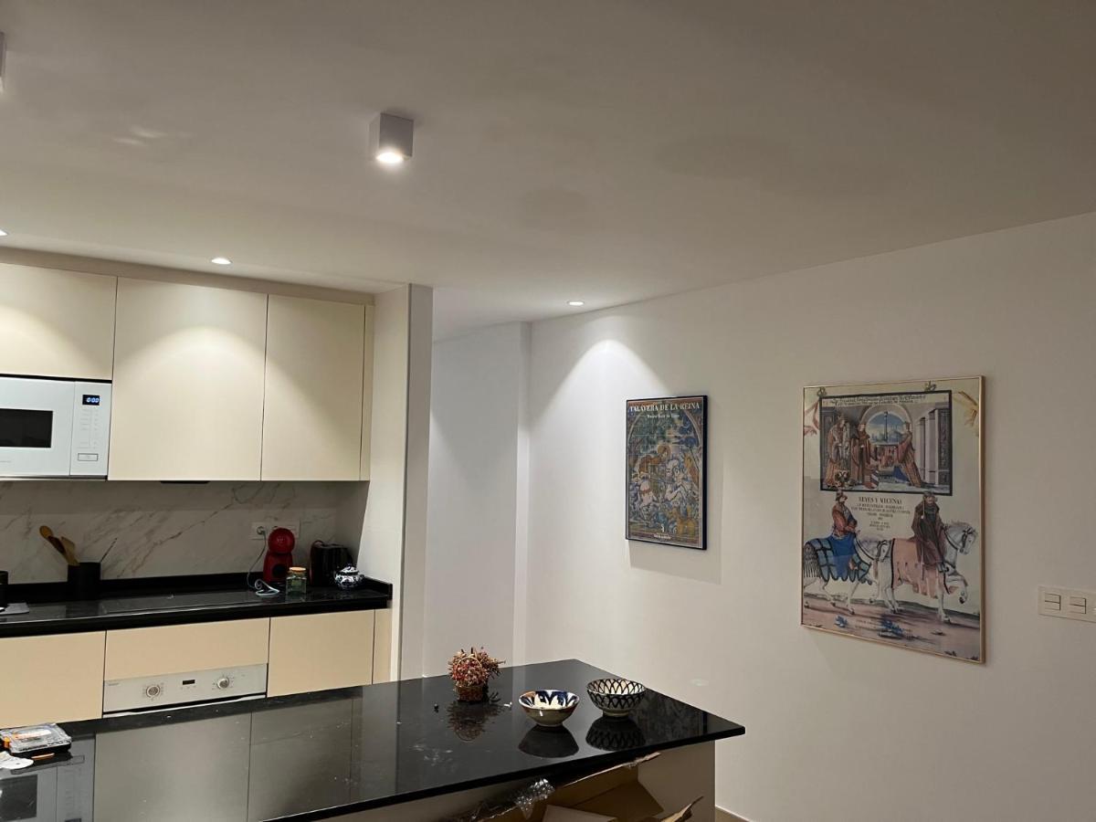Precioso Apartamento Con Patio グラナダ エクステリア 写真