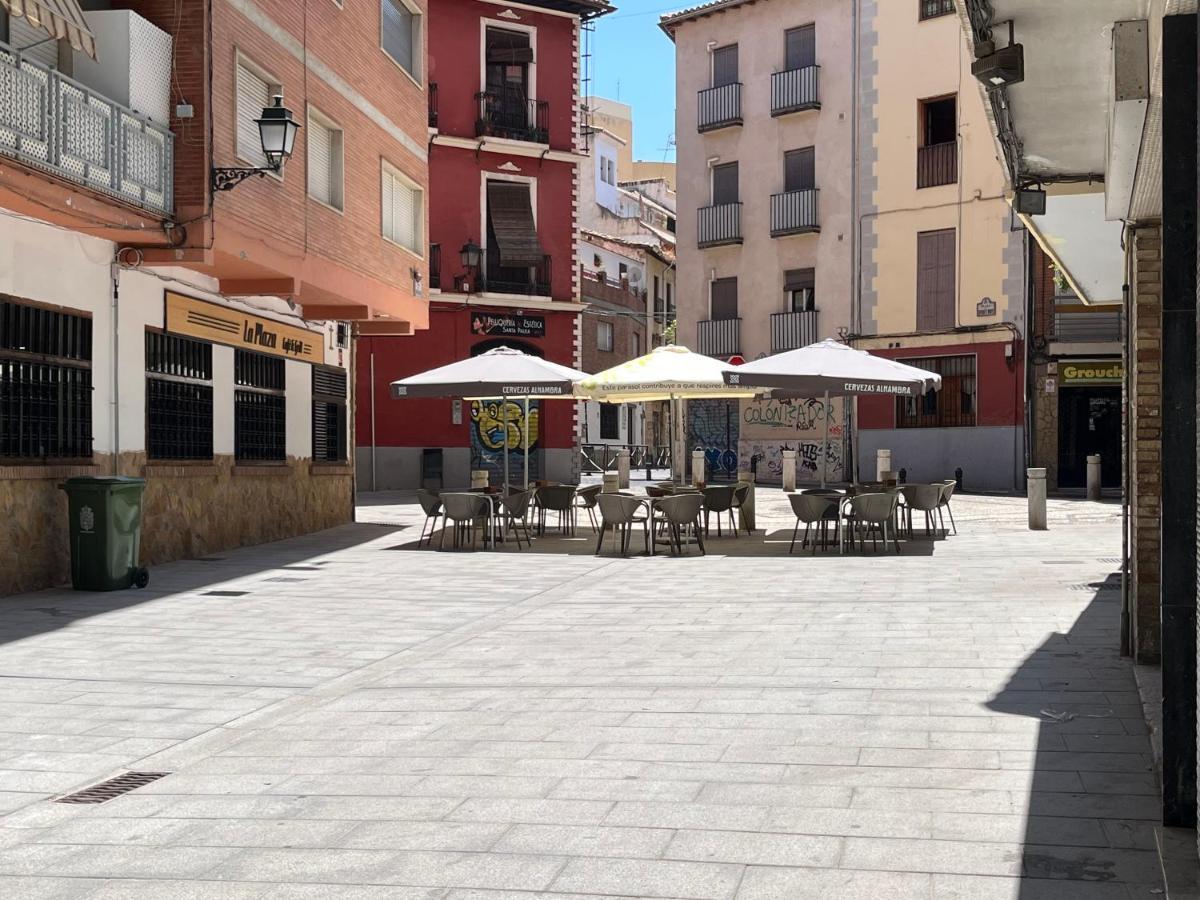 Precioso Apartamento Con Patio グラナダ エクステリア 写真