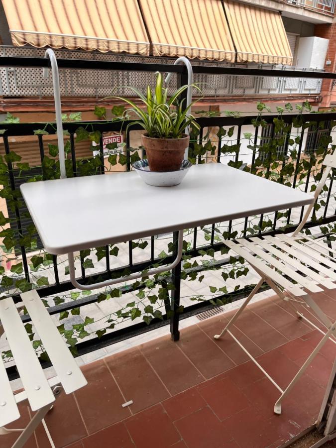 Precioso Apartamento Con Patio グラナダ エクステリア 写真