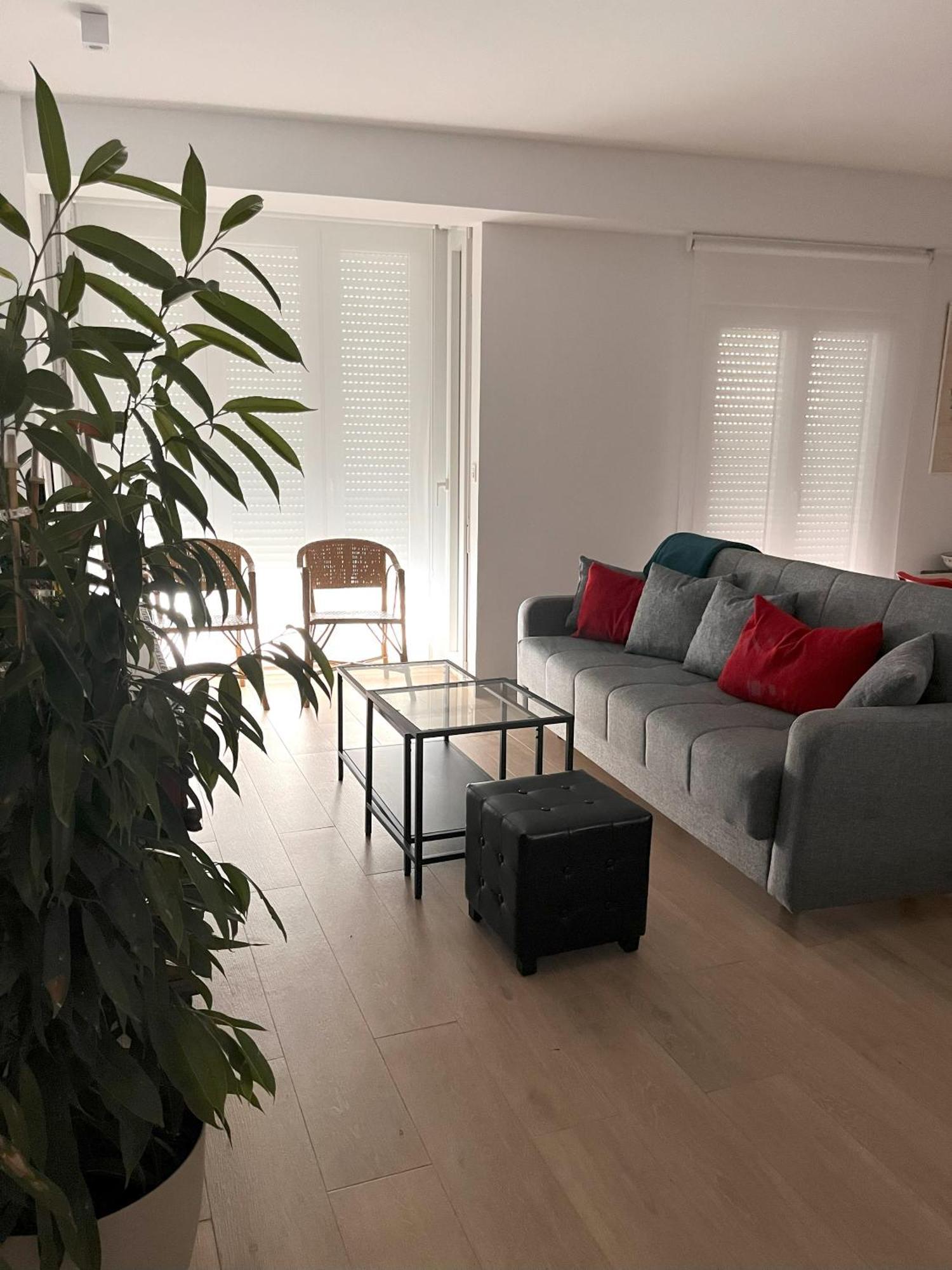 Precioso Apartamento Con Patio グラナダ エクステリア 写真